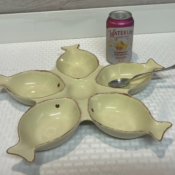 Coastline Imports Fishy Fish Stoneware Dish - Picture 6 of 6